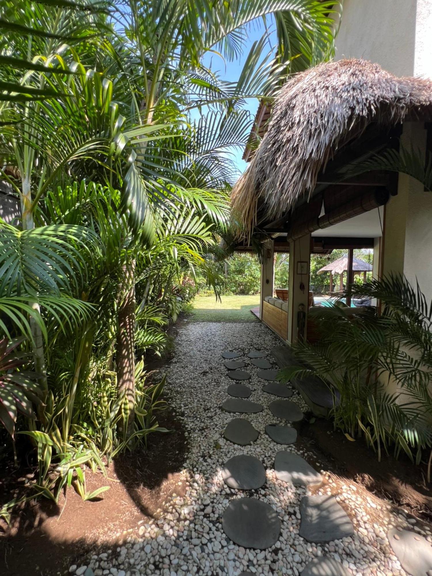 Breezy Point Villas Nusa Dua  Exteriör bild