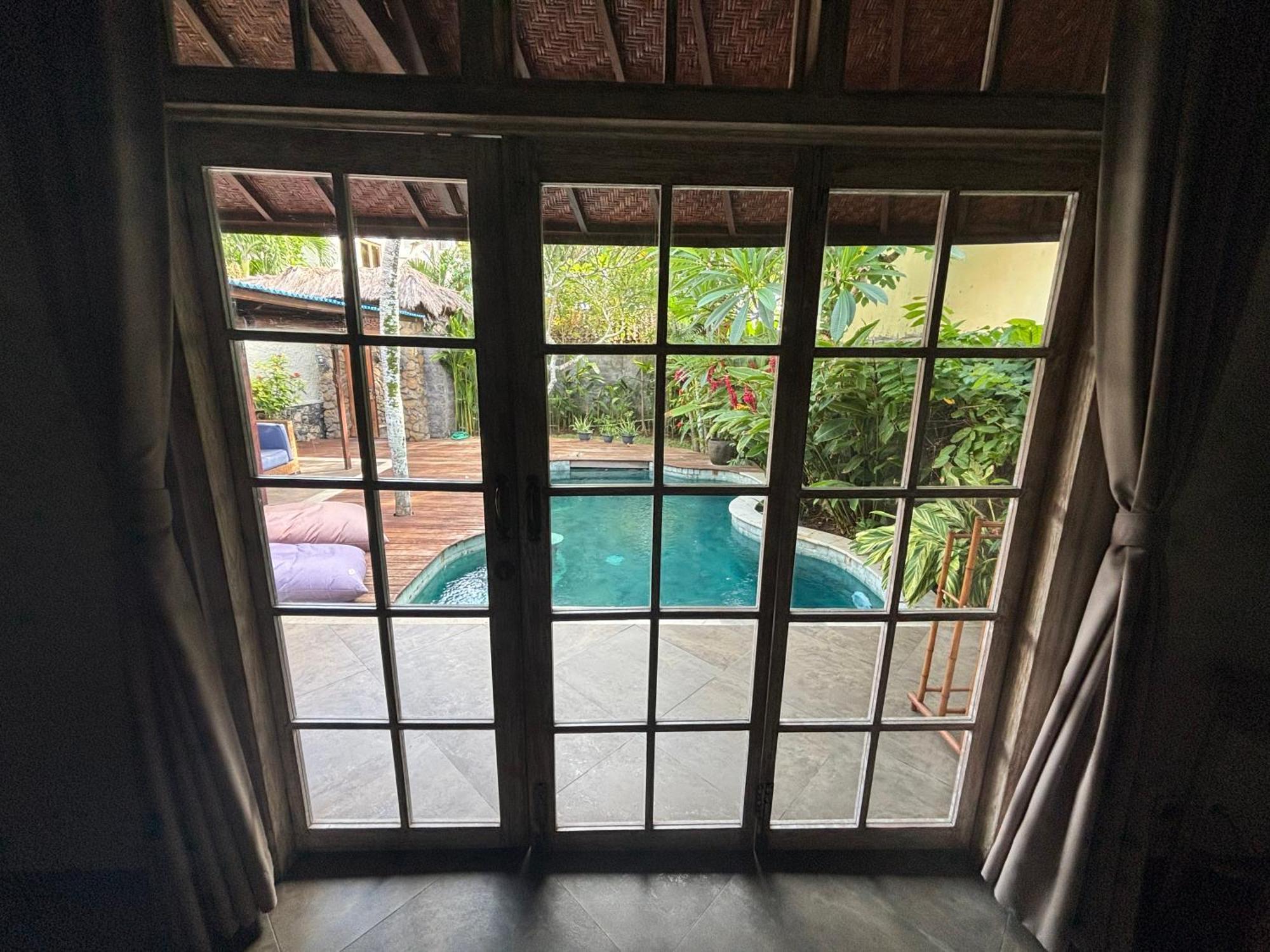 Breezy Point Villas Nusa Dua  Exteriör bild
