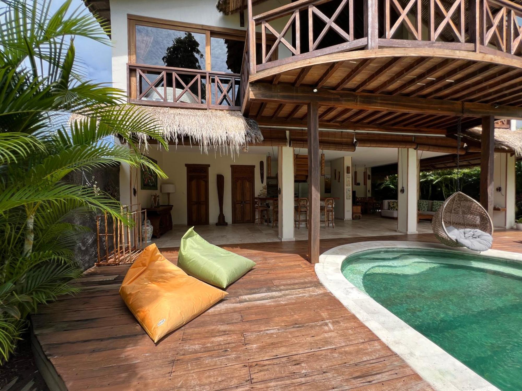 Breezy Point Villas Nusa Dua  Exteriör bild