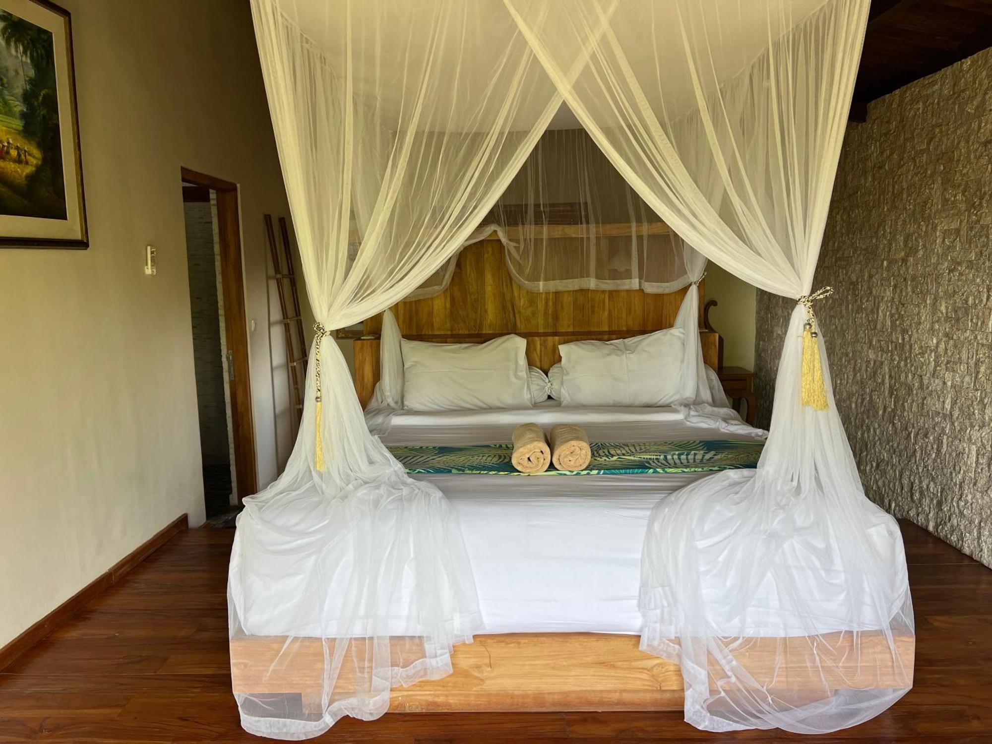 Breezy Point Villas Nusa Dua  Exteriör bild
